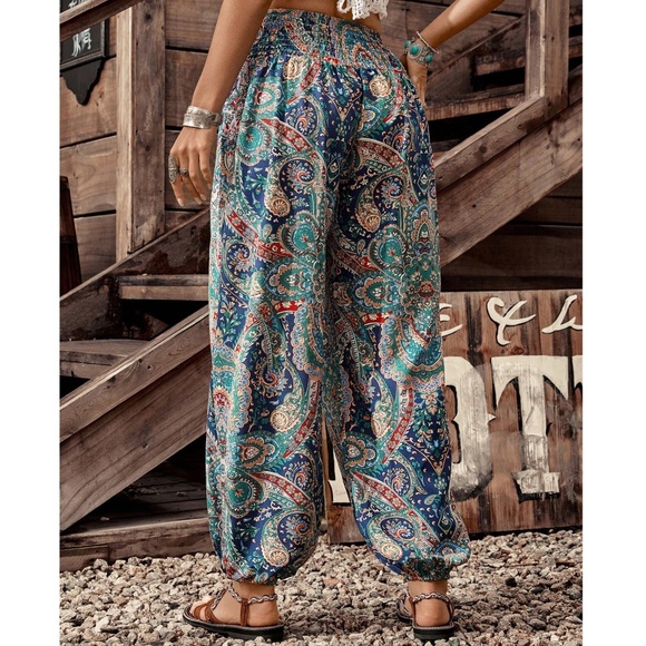 Boho Floral Print Stretchy Waist Jogger Pants - Picture 3 of 3